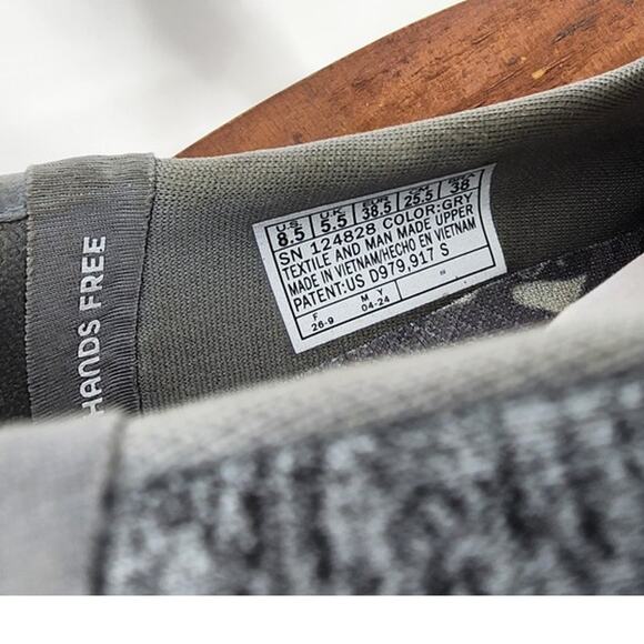 Skechers Slip-Ins Air Cooled Memory Foam Grey Green White Size 6 - Picture 8 of 8